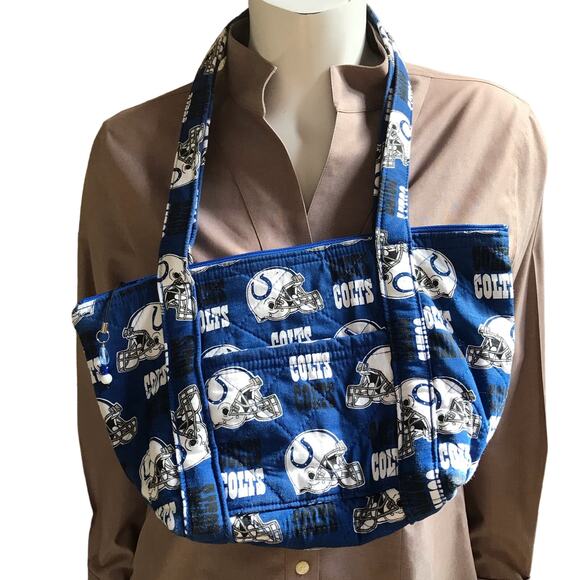Indianapolis Colts Zipped Fabric Blue White Purse Bag with Interior Pockets - Picture 1 of 7